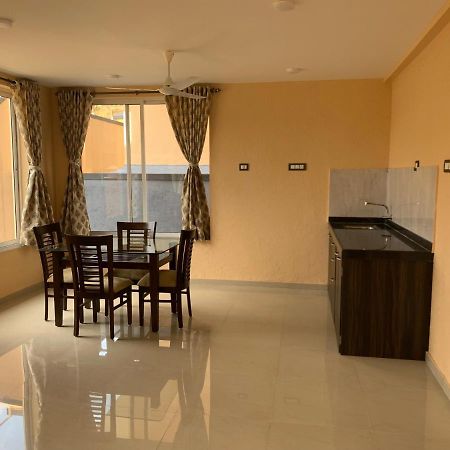 Royal Meadows - Igatpuri Bungalow B Buitenkant foto