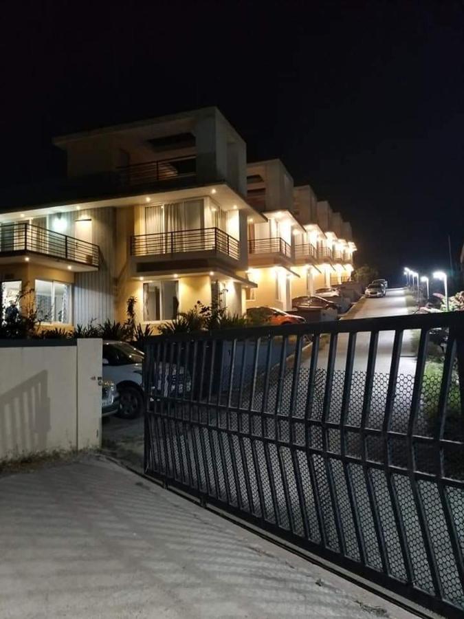 Royal Meadows - Igatpuri Bungalow B Buitenkant foto