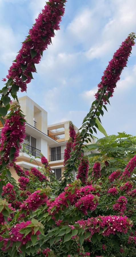 Royal Meadows - Igatpuri Bungalow B Buitenkant foto