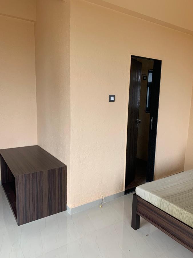 Royal Meadows - Igatpuri Bungalow B Buitenkant foto