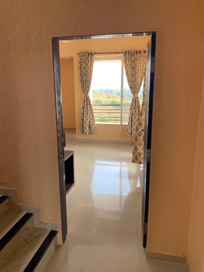Royal Meadows - Igatpuri Bungalow B Buitenkant foto