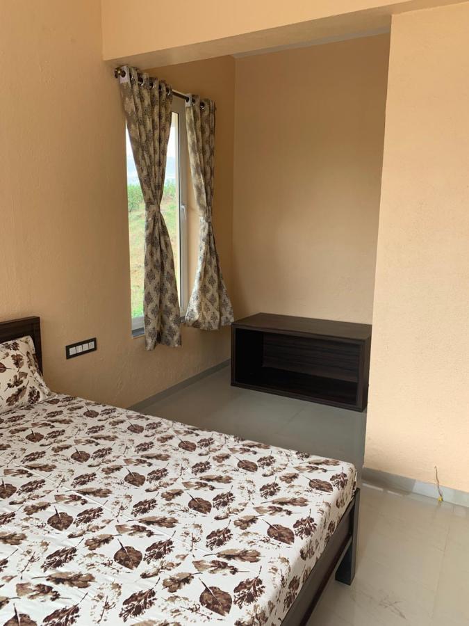 Royal Meadows - Igatpuri Bungalow B Buitenkant foto